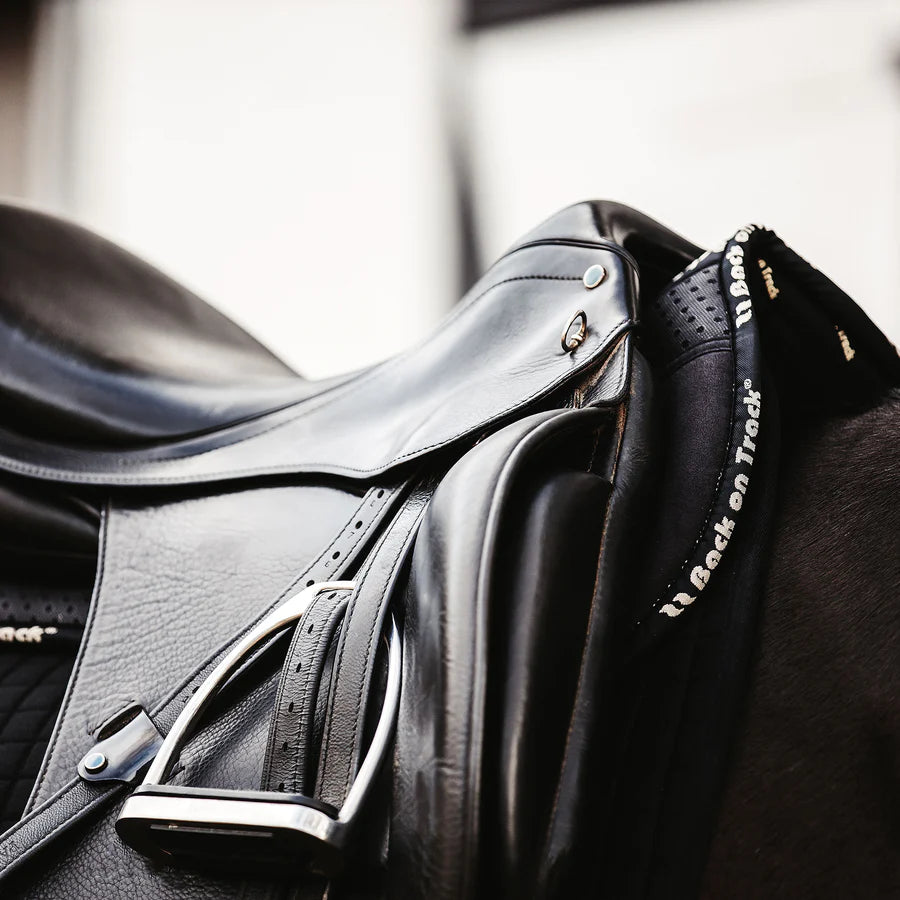Back On Track Aurora Impact Pad - Demi-rembourrage Correction Complet Anti-chocs Pour Cheval